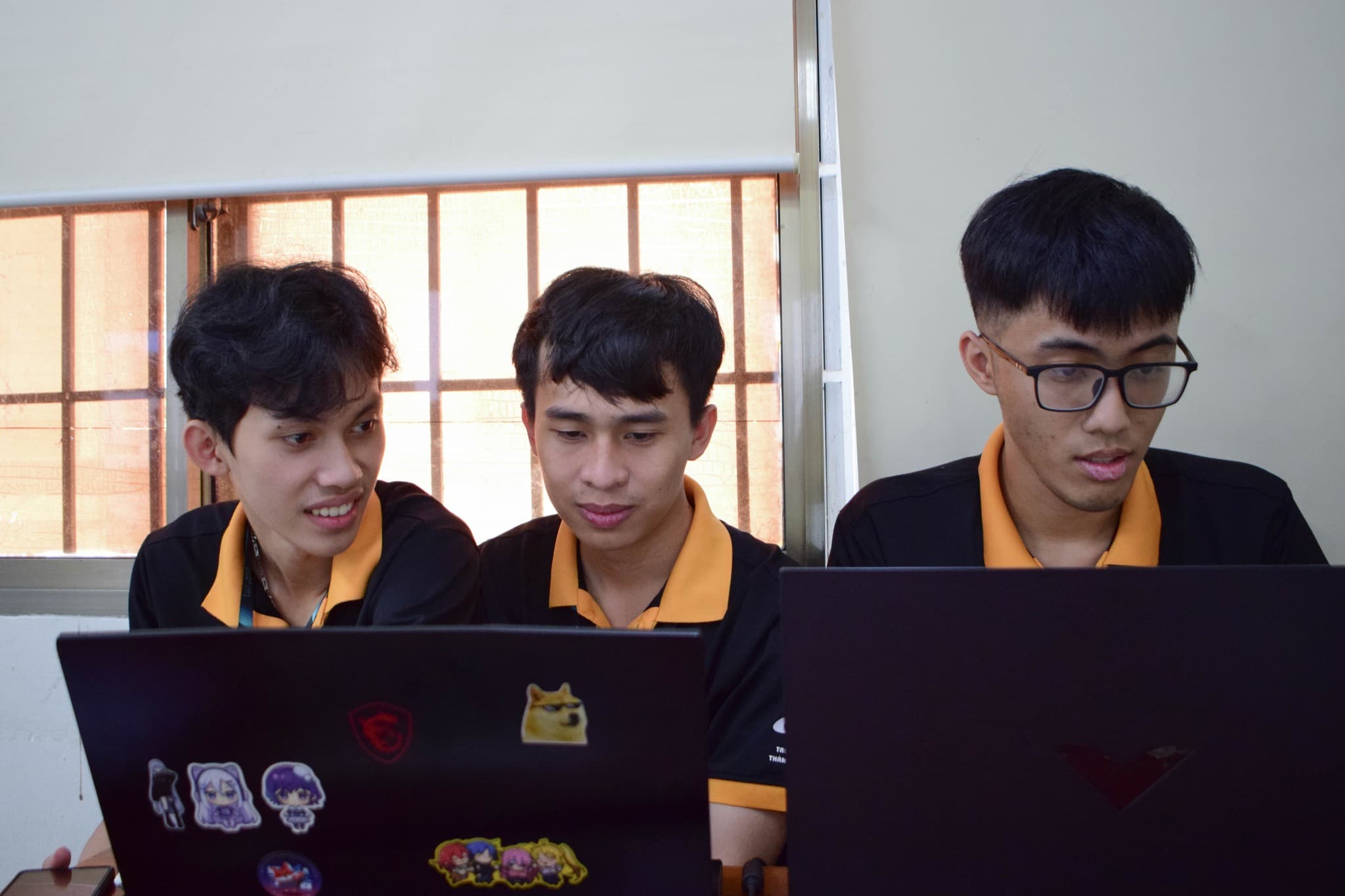 Tuyển chọn Thành viên mới