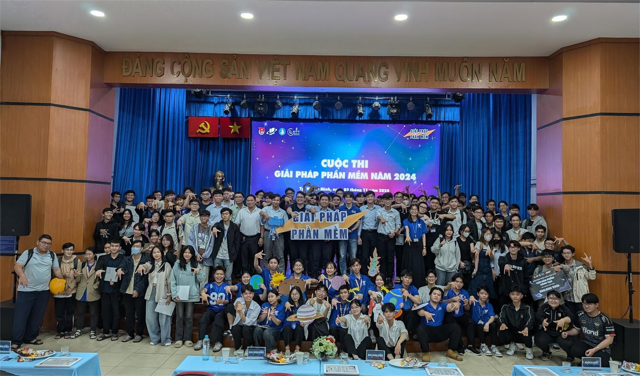 CHÚC MỪNG CÁC THÀNH VIÊN MPC TẠI CUỘC THI GIẢI PHÁP PHẦN MỀM 2024
