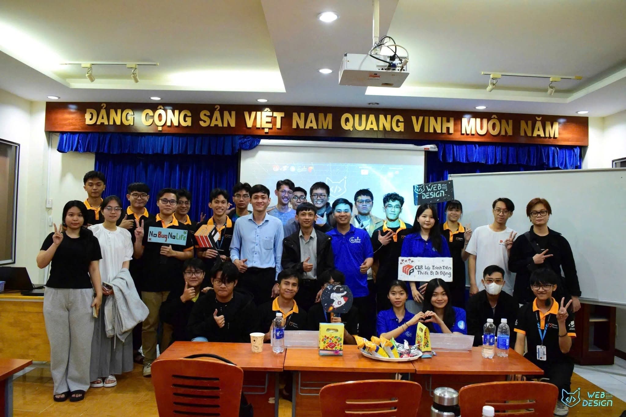 WEB DESIGN 2025 CHÍNH THỨC KHỞI ĐỘNG QUA BUỔI SEMINAR KHAI MẠC ĐẦY CẢM HỨNG